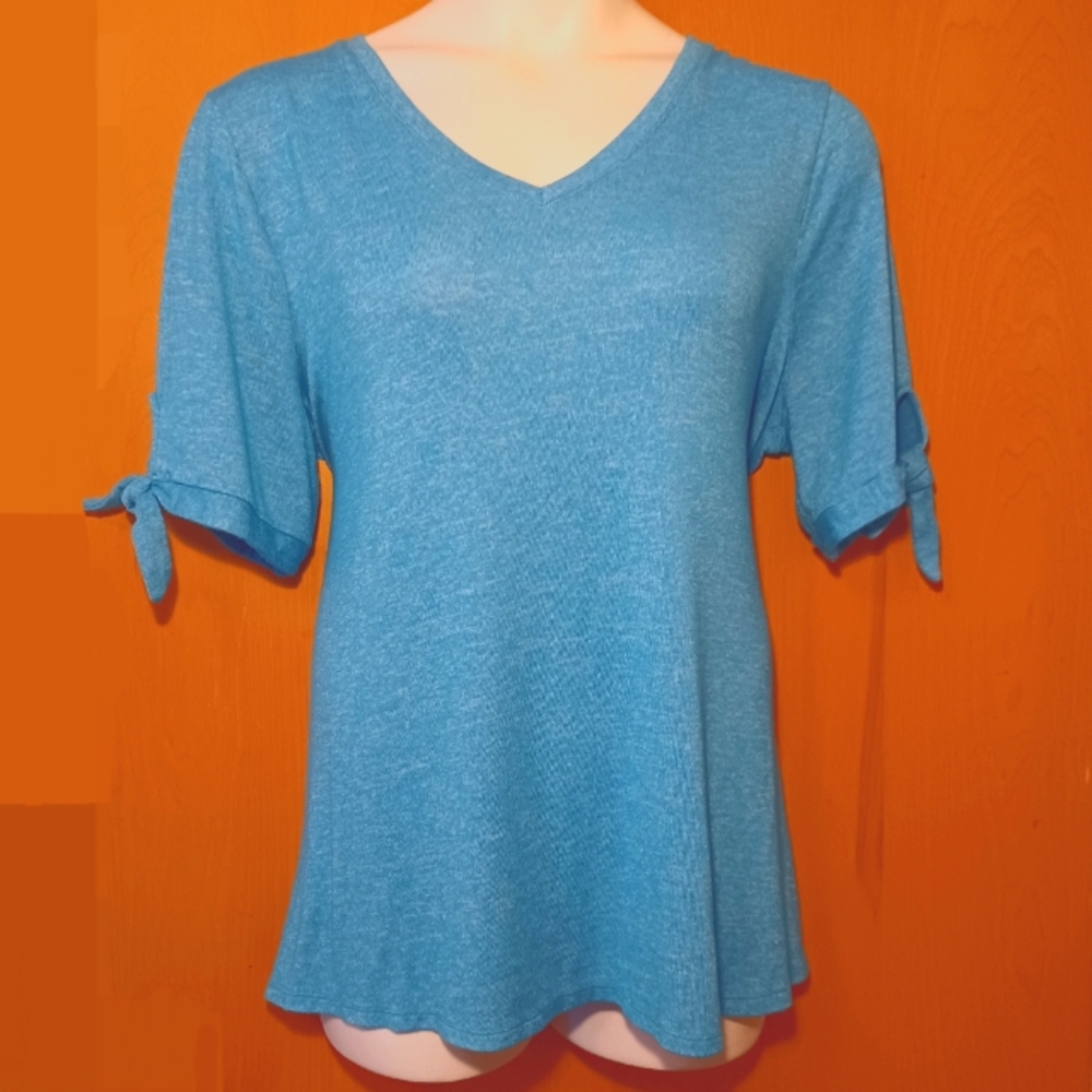 Turquoise Tie-sleeve Sweater